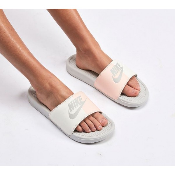 Nike Benassi Sandalen Damen