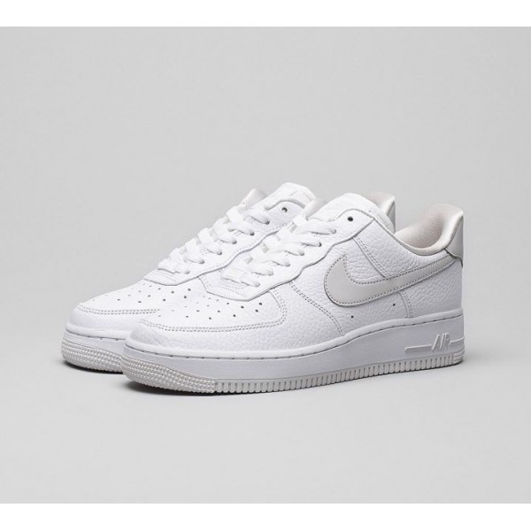 Nike Air Force 1 07 SE Turnschuhe Damen