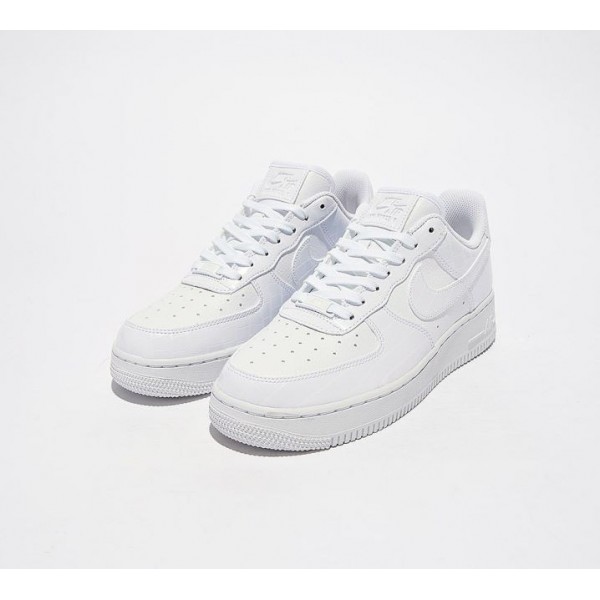 Nike Air Force 1 07 SE Turnschuhe Damen