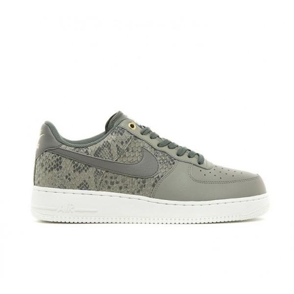 Nike Air Force 1 07 LV8 Turnschuhe Herren