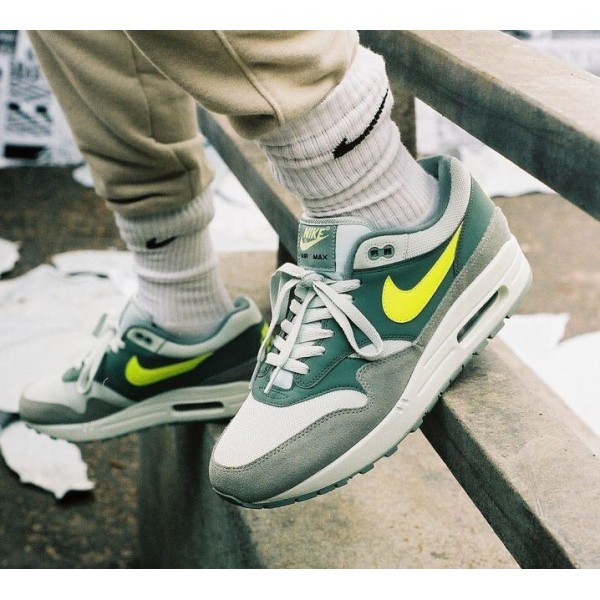 Nike Air Max 1 Turnschuhe Herren